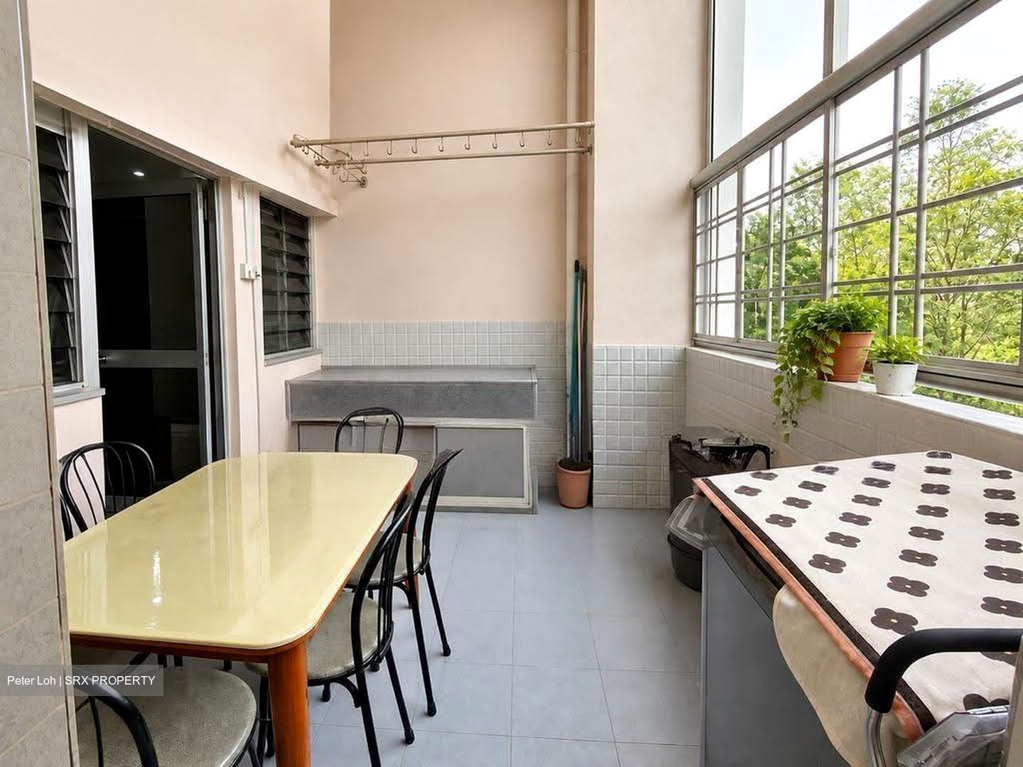 Blk 858 Tampines Avenue 5 (Tampines), HDB Executive #622659971